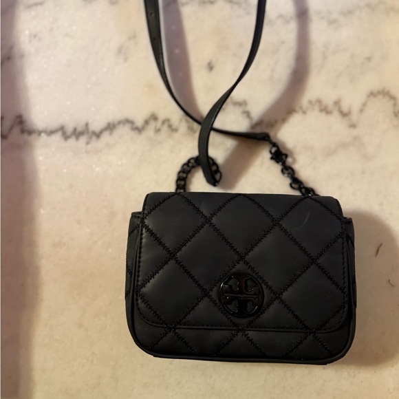 Tory Burch Handbags - Tory Burch Black Quilted Crossbody Bag